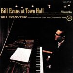 bill-evans-trio-at-town-hall-vol1.VINYL 33 TOURS DISQUE VINYLE LP PARIS MONTPELLIER GROUND ZERO PLATINE PRO-JECT ALBUM TOURNE-DISQUE MUSICAL FIDELITY KANTU YU BRINGHS ORTOFON 45 TOURS SINGLES ALBUM ACHETER UNE PLATINE VINYLS BOUTIQUE PHYSIQUE DISQUAIRE MAGASIN CENTRE VILLE INDES INDIE RECORD STORE INDEPENDENT INDEPENDANT