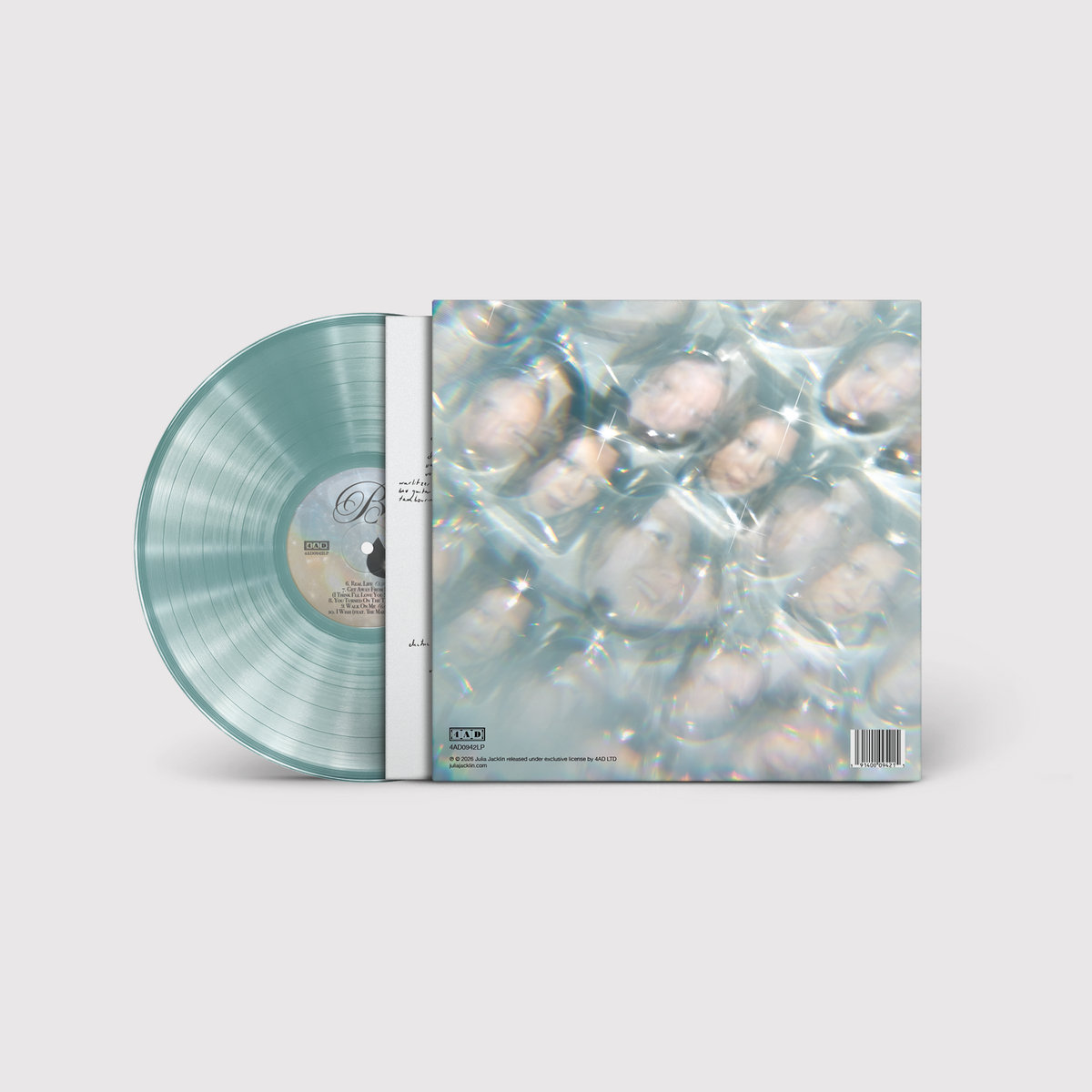 Entourée de Jacob Diamond à la guitare, de Mimi Gilbert à la basse et de Jess Elwood à la batterie, Julia Jacklin signe un disque d'indie folk instinctif et ...
