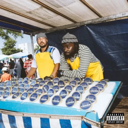 Sur Bitume Caviar (vol.2), les images sont toujours aussi saisissantes, les flows toujours aussi chirurgicaux et l'ensemble est porté par cette façon unique qu'ont ISHA et Limsa d'enchevêtrer l'intime et l'universel, de manier le trivial comme la gravité et de changer de focale à l'intérieur d'un même titre, voire d'une même rime.