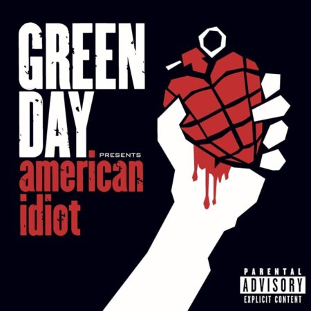Produit par Rob Cavallo, American Idiot était un album concept qui est devenu l'un des albums les plus acclamés et les plus réussis commercialement de Green Day, se classant en tête des charts dans plusieurs pays, y compris les États-Unis, le Royaume-Uni, le Canada et l'Australie.