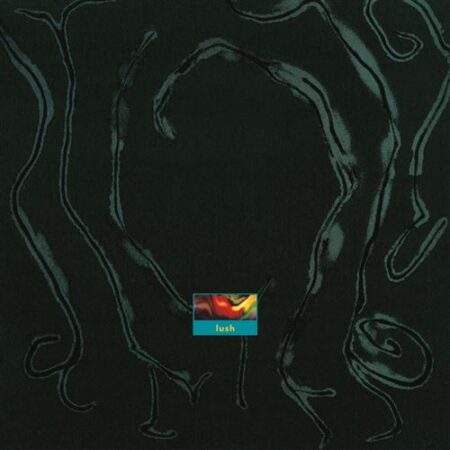 Sorti en 1990 en édition limitée au Japon, aux Etats-Unis et au Royaume-Uni, avec des maquettes de Lush, des titres de leur Mini-LP (1989) et les EPs Sweetness et Light (1990) avec deux titres bonus (Hey Hey Helen et une version remixée de Scarlet), ‘Gala’ est classifié par Pitchfork comme 8e meilleur album de Shoegaze de tous les temps. 4AD represse l’opus pour première fois depuis les années 1990 avec la pochette originale signée V23.