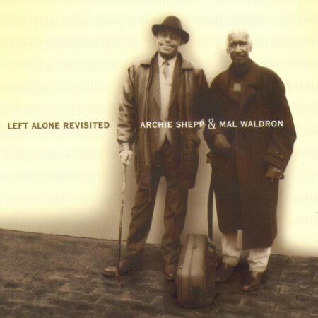 'ancien pianiste de Billie Holiday nous a quittés en décembre 2002. Avant de disparaître, il avait enregistré, avec l'excellent Archie Shepp, ce très beau disque consacré au répertoire de Lady Day. La boucle est bouclée, avec une grâce inouïe.