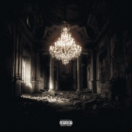 Après la sortie de DOM PERIGNON CRYING et le succès critique rencontré par le projet, Josman revient avec une version vinyle de l’album, comportant trois titres inédits. Les bonus sont portés par LONDON ST TROPEZ, un titre dans lequel Josman nous raconte son style de vie fastueux sur une production aux airs de Californie.