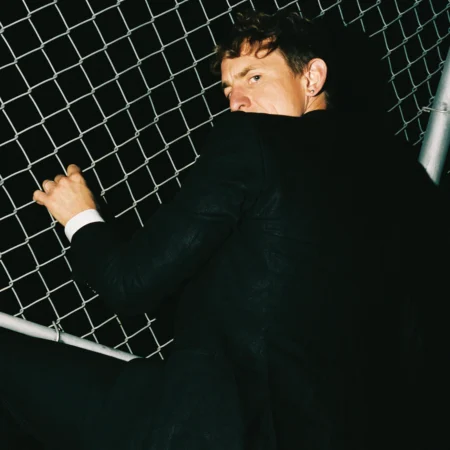 BUCK MEEK - THE MIRROR