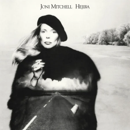 Huitième album de Joni MITCHELL paru en novembre 1976 sur le label Asylum Records, Hejira est le deuxième chef-d'oeuvre de la chanteuse, après (voire avant pour certains) Blue. Album du voyage, son titre vient de l'arabe 'hijira' - 'héjire' en français-, signifiant 'voyage' et désignant le départ de Mahomet et de ses compagnons de la Mecque vers l'oasis de Yathrib. Avec la superbe photo de couverture de Joel BERNSTEIN montrant Joni en look bohémienne chic contenant en elle le lake Mendata (Madison, Wisconsin) durant une nuit d'orage, c'est véritablement un album de voyages.