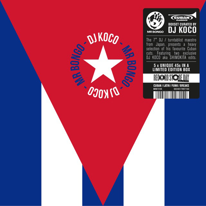 Deux ans après avoir organisé la vente à guichets fermés de son coffret Mr Bongo Brazil 45, DJ KOCO alias SHIMOKITA revient avec une nouvelle édition spéciale pour le Record Store Day, cette fois-ci consacrée à Cuba. Après une ascension fulgurante vers les sommets, ce DJ et turntablist japonais hors pair a conquis le monde entier grâce à son humilité incontestable, son optimisme rafraîchissant et son talent irréprochable. DJ parmi les DJ, ce showman parmi les meilleurs au monde mise autant sur son goût que sur sa technique. Lorsque l’idée d’un coffret Cuban Classics 45 est née pour marquer le RSD 2026, DJ KOCO était en tête de liste. Avec une passion profonde pour la musique cubaine, son melting-pot de cultures, son accent sur le rythme et son groove indéniable, DJ KOCO présente une sélection de ses morceaux cubains préférés, ainsi que deux éditions exclusives pour le coffret. Le coffret s’ouvre sur les sons funk latins de « La 132 » de Ricardo Eddy Martínez y Expreso Rítmico, datant de 1978, avant d’enchaîner avec l’un des deux morceaux envoûtants de Juan Pablo Torres y Algo Nuevo présents dans le coffret. Vous entendrez également le slow disco « Ámame Y No pienses Mas » de Farah María, une production inhabituelle pour Cuba à l’époque, compte tenu de l’état des relations politiques entre les États-Unis et Cuba à cette période. Parmi les autres morceaux phares, citons « En Casa Del Trompo No Bailes » de l’Orquesta Riverside, tiré d’un 45 tours rare et collector, qui canalise un rythme latin langoureux qui explose en une danse afro-cubaine au fur et à mesure que le morceau progresse. Fidèle à son style caractéristique, DJ KOCO a également proposé deux montages exclusifs pour le coffret. Il s’agit notamment d’une réinterprétation du morceau décalé « Amanecer » du groupe cubain pour enfants Grupo Ismaelillo, qui lui confère une structure plus adaptée aux DJ. Vous trouverez également la version de DJ KOCO du morceau funky très apprécié « Muévete Con Las Fuerzas Del Corazón » de FA-5, avec son break b-boy/girl intense datant de 1976. Témoignant de la richesse et du dynamisme du paysage musical cubain, DJ KOCO a sélectionné certains des meilleurs enregistrements issus de ce pays, couvrant un large éventail de styles et de rythmes. Mais ce qui relie tous les morceaux de ce coffret, c’est une sensibilité hip-hop et une soif d’énergie dansante et riche en breaks, qui transparaît dans les sets magistraux de DJ KOCO. Tracklisting Face A 1. Ricardo Eddy Martínez y Expreso Rítmico – La 132 Face B 1. Juan Pablo Torres y Algo Nuevo – Rompe Cocorioco Face C 1. Farah María – Ámame Y No pienses Mas Face D 1. Grupo Ismaelillo – Amanecer – DJ KOCO Edit Face E 1. FA-5 – Muévete Con Las Fuerzas Del Corazón – DJ KOCO Edit Face F 1. Grupo Los Yoyi – Paco La Calle Face G 1. Juan Pablo Torres Y Algo Nuevo – Y Viva La Felicidad Face H 1. Orquesta Riverside – En Casa Del Trompo No Bailes Face I 1. Grupo FA-5 – Ya Tengo Un Amor Verdadero Face J 1. Rembert Egües – Tema Para Un Amanecer