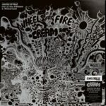 Le troisième album de Cream, « Wheels of Fire », est sorti en août 1968. L’album comprenait un dsique de nouveaux enregistrements et un disque de titres live enregistrés en mars 1968 au légendaire Fillmore Auditorium et au Winterland Ballroom de San Francisco. Pour le RSD 2026, nous sommes heureux de proposer une édition spéciale 3LP de « Wheels of Fire: Live at the Fillmore & Winterland », qui comprend les 4 titres originaux publiés sous « Wheels of Fire: Live at the Fillmore », ainsi que 8 titres supplémentaires interprétés lors des concerts de mars 1968. Sept des titres supplémentaires ont été publiés sur « Live Cream » en 1970 et « Live Cream Volume 2 » en 1972. « We’re Going Wrong » n’a jamais été officiellement publié auparavant. Tous les titres ont été remasterisés pour cette édition.