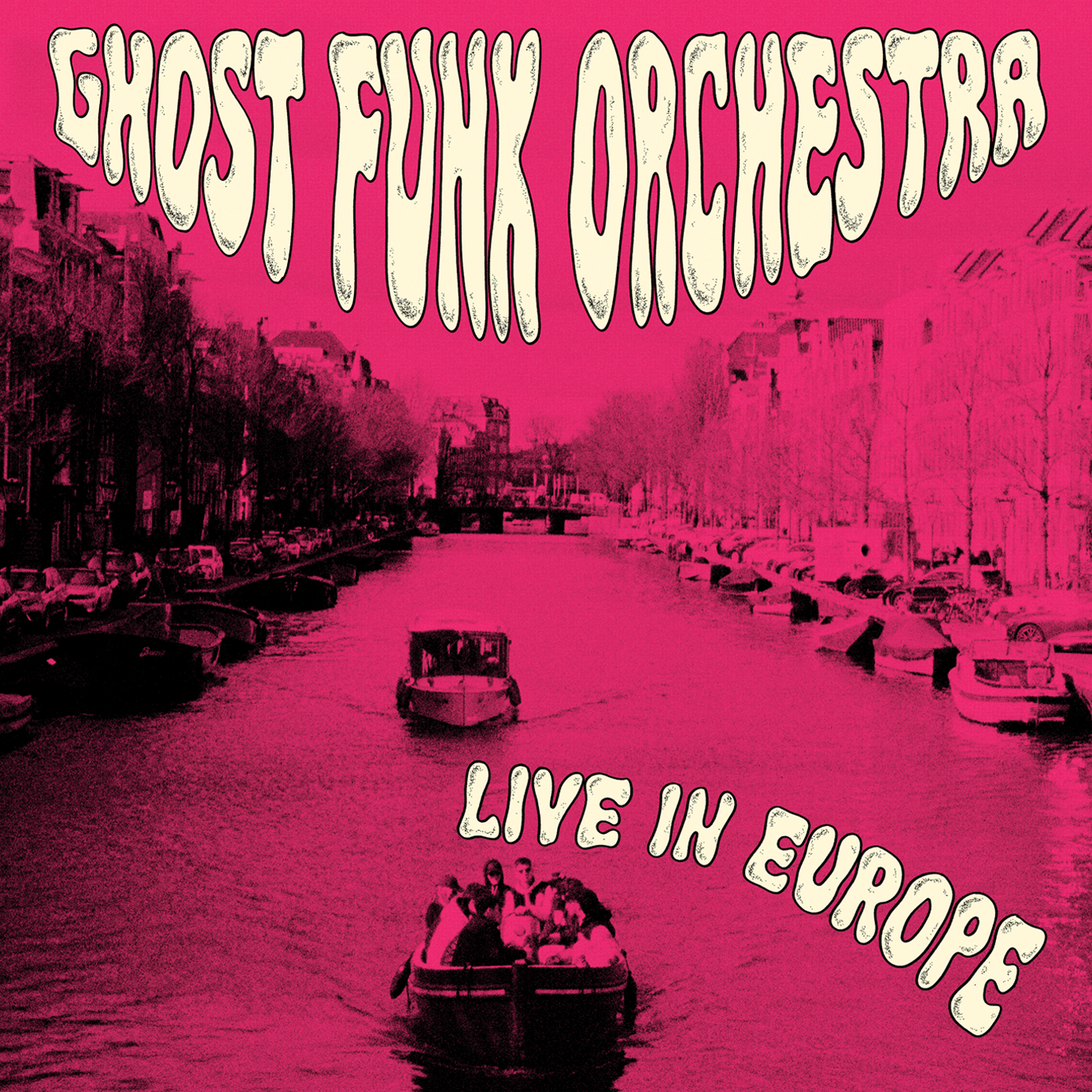 En mars 2025, après 7 ans d’existence en tant que groupe live, Ghost Funk Orchestra a enfin effectué sa première tournée à l’étranger, en Europe et au Royaume-Uni. « Live In Europe » est un document qui présente le groupe de huit musiciens au sommet de son art. La liste des titres a été établie à partir de deux concerts consécutifs à guichets fermés, le premier au Jassmine à Varsovie et le second au Paradiso à Amsterdam. Elle s’appuie largement sur les chansons de « An Ode To Escapism » et « A New Kind Of Love », tout en incluant quelques chansons de « A Trip To The Moon », un clin d’œil aux débuts de GFO avec la chanson « Evil Minds », et même quelques morceaux inédits. Les deux concerts ont été enregistrés de manière professionnelle, l’enregistrement d’Amsterdam ayant été réalisé par l’Abbey Road Institute. Masterisé par Doug Krebs.