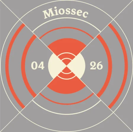 Miossec revient avec un EP inédit composé de 4 titres emblématiques de sa carrière, entièrement réarrangés et réenregistrés. Pensé comme une relecture intime et moderne de ses chansons phares, ce projet met en lumière toute la force et la sincérité de son écriture. Disponible en vinyle exclusif en précommande, l’EP paraîtra le 17 avril en magasin. Une sortie qui s’inscrit dans une période forte pour l’artiste, actuellement en tournée, avec un concert à l’Olympia le 5 février.