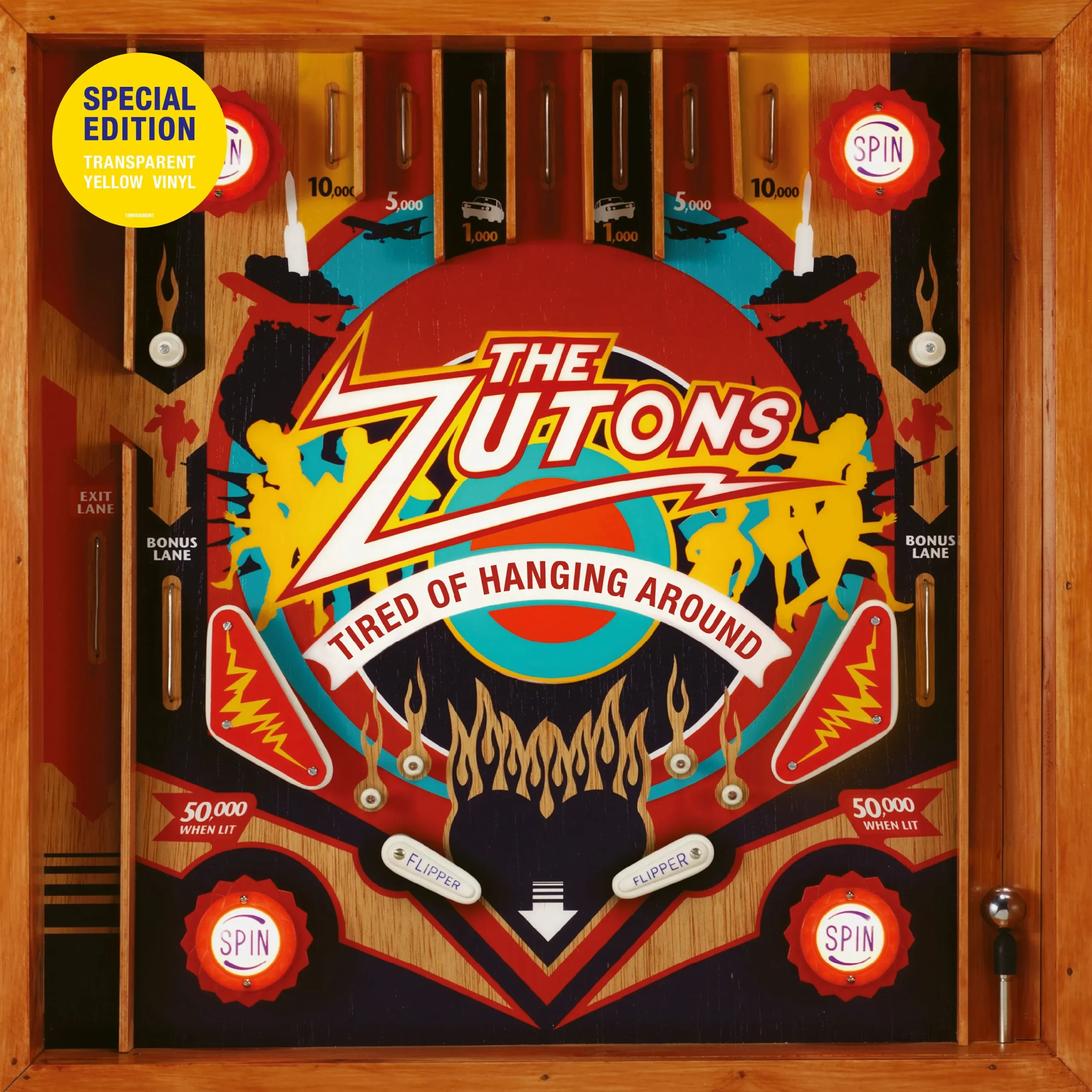 SORTIE LE 06.03.2026 Avec Tired of Hanging Around , The Zutons passent à la vitesse supérieure et livrent un album plus mûr, plus affirmé, mais toujours irrésistiblement catchy. Le groupe affine son mélange unique de rock, de soul et de pop flamboyante, porté par des refrains plus solides et un sens mélodique redoutable. EDITION LIMITEE VINYLE COULEUR JAUNE