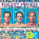 Édition limitée pour les 40 ans de « The Blind Leading The Naked » des Violent Femmes, réédition tant attendue de leur troisième album, introuvable depuis des années. Ce vinyle candlelight swirl inclut des titres cultes comme « I Held Her In My Arms », « Old Mother Reagan », ainsi qu’une reprise mythique de « Children Of the Revolution » de T-Rex. Un incontournable pour les fans, enfin disponible dans une version collector. Tirage limité.