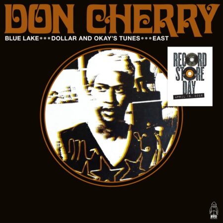 Pour le Record Store Day 2026, BYG et Charly Records présentent la toute première réédition officielle de Blue Lake de Don Cherry, un enregistrement live transcendant capté à Paris le 22 avril 1971. Longtemps disponible uniquement au Japon, ce double vinyle deluxe est restauré à partir des bandes master originales. Avec Don Cherry accompagné de Johnny Dyani et Okay Temiz, la musique circule librement entre jazz, folk et rituels. Pochette gatefold et nouvelles notes de livret signées Kevin Le Gendre. Une sortie Record Store Day destinée aux collectionneurs du monde entier.