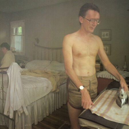 SORTIE LE 10.04.2026 L'album Equus Asinus, sorti le 19 mars 2025, marque une étape importante dans la discographie de Men I Trust. Il s'agit du premier volet d'un double projet ambitieux, complété peu après par son pendant, Equus Caballus.