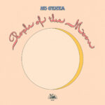 TRACK LISTING A1 - Acelera (ft. María José Llergo) A2 - Onenon (ft. Tom Misch) A3 - Puleza (ft. Fabiana Martone) A4 - Celavi (ft. María José Llergo) A5 - Carè B1 - People of the Moon B2-Matuchebbuò B3 - Sciallà B4 - Shway shway (ft. Celinatique) B5 - Ondas do mar (ft. Gabriel Prado)