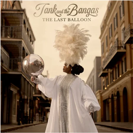 The Last Balloon clôt la trilogie de Tank and the Bangas, après Red Balloon et Green Balloon. Cet album mêle R&B, soul et hip hop dans une explosion de rythme et de joie. Porté par Tarriona « Tank » Ball, le groupe y déploie une énergie audacieuse, renforcée par leur récent Grammy®. Avec des collaborations (Lucky Daye, Dawn Richard, Ledisi), l’album allie grooves entraînants et textes inspirants. Entre danse et introspection, il célèbre la liberté et la résilience. Tracklist:  Side A 1. Rest (feat. Shirazee) [3:01] 2. Ain’t That Deep [2:40] 3. Don’t Count Yourself Out (feat. Dawn Richard) [3:27] 4. No Invite [3:26] 5. Move (feat. Lucky Daye) [2:53] 6. Go Your Own Way (feat. HaSizzle) [3:20] 7. Is It Over? [2:42] SIDE B 1. Interlude [0:59] 2. Whole World (feat. Ledisi) [3:21] 3. Jealous (feat. Jelly Joseph) [3:08] 4. Honeycomb (feat. Akeem Ali) [3:13] 5. Oh Boy [4:06] 6. Nighttime (feat. David Shaw & Austin Brown) [3:15]