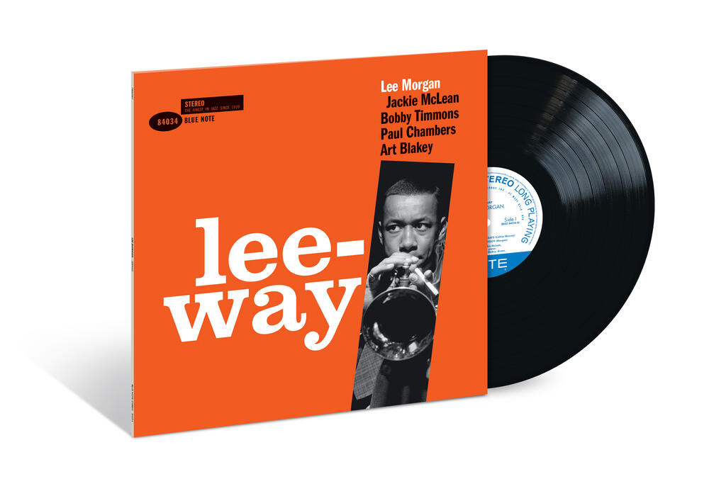 L’album Lee-Way de Lee Morgan, paru en 1960, incarne un hard bop classique de très haut niveau, avec le trompettiste à la tête d’un quintette réunissant Jackie McLean, Bobby Timmons, Paul Chambers et Art Blakey. Ce programme de quatre titres comprend des compositions de Cal Massey, McLean, ainsi que « The Lion And The Wolff », hommage aux fondateurs de Blue Note. Edition Blue Note Classic Vinyl stéréo, entièrement analogique, masterisée à partir des bandes originales, pressée sur un vinyle 180g.