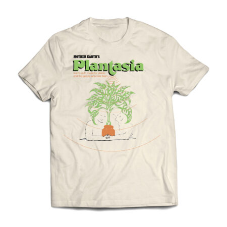 A sa parution confidentielle en 1976, si vous achetiez une plante d’intérieur dans la boutique Mother Earth Plant sur Melrose Place à Los Angeles, on vous offrait un petit livret d’horticulture et un vinyle, dont l’écoute serait vertueuse pour la croissance et la santé de vos plantes vertes. Redécouvert dans les années 2000 par les diggers et réédité depuis par le label Sacred Bones, ce disque , l'un des premiers jalons du mouvement "Ambient", est vraiment atypique et unique ! Nous vous proposons une écoute intégrale sur un système hi-fi composé d'une platine Pro-Ject Debut Carbon & cellule Ortofon 2M Blue, amplificateur Musical Fidelity M3Si et une paire d'enceintes Vienna Acoustic Haydn. Pour l'occasion une nouvelle édition de l'album sera en vente : MOTHER EARTH'S PLANTASIA (50TH ANNIVERSARY EDITION) - VINYLE ECOMIX VERT ALEATOIRE. Des T-Shirts en édition limitée réservés aux disquaires participants seront également en vente.