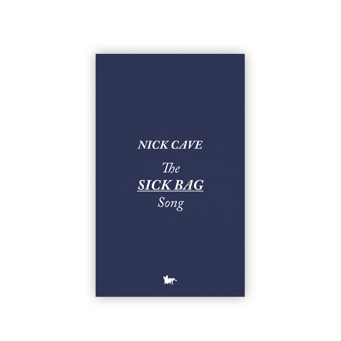 En tournée nord-américaine avec les Bad Seeds, Nick Cave tient un journal : à chaque ville étape, une entrée griffonnée sur l’un de ces sacs vomitoires mis à disposition dans les avions. Mais la chronique se mue en poème épique, entre envolées lyriques et pure trivialité, exaltation et dérision. Parmi les brouillons de chansons, visions d’apocalypse et listes incongrues, on croise des anges et des muses, des enfants sur un pont, une bien-aimée lointaine, des bergers d’abeilles, et quelques idoles, de Bryan Ferry à Bob Dylan… Un objet littéraire unique en son genre, une œuvre puissante, parfois poignante, toujours jubilatoire. Quai Voltaire Paru le 02/04/2026 Genre : Littérature étrangère 192 pages - 135 x 220 mm EAN : 9791037115843 ISBN : 9791037115843
